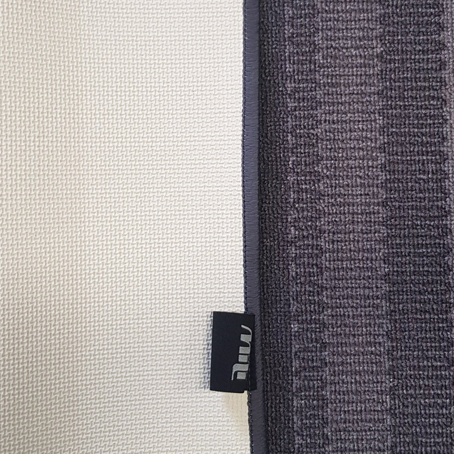 DM30 Ozzie Hall Runner Grey